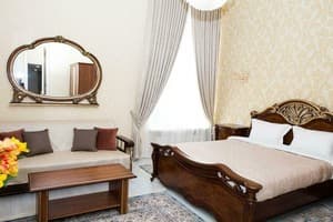 Отель De Versal. Полулюкс двухместный с кроватью размера King size 11