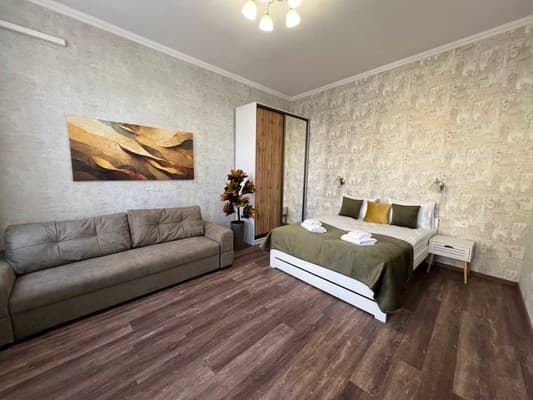 DeMar Apart Central 17