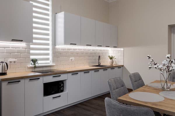 DeMar Apart Central 39