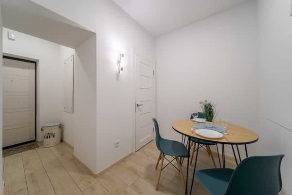 DeMar Apart Gorodocka 5