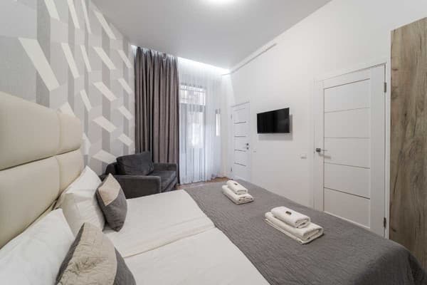 DeMarApart Chehova 6