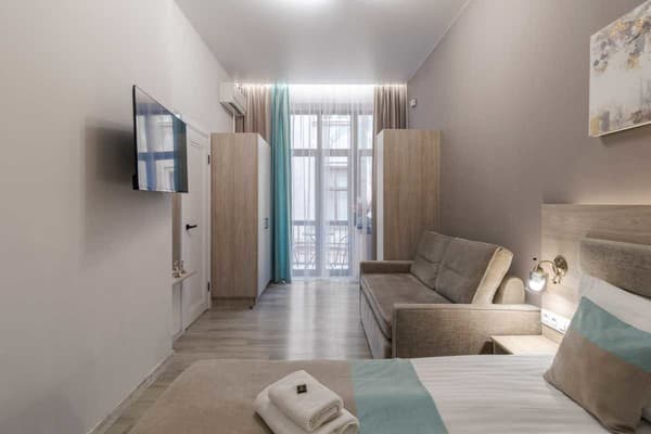 DeMarApart Doroshenka 13