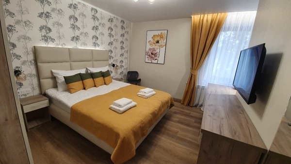 DeMarApart Vahonna 4