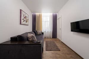 Квартира DeMarApart Violet. Апартаменты двухместный DeMar Apart Bandery 1 (2+2) 6