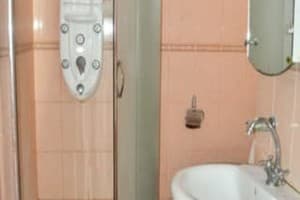 Частный сектор Дельфин . Коттедж 8-местный Дом 3