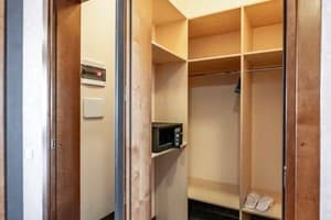 Апарт-отель Дерибас 31. Апартаменты двухместный  5