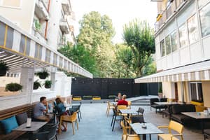 Discovery Hotel 4