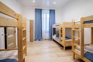 Отель Discovery Hotel. Эконом 8-местный  4