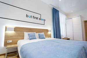 Отель Discovery Hotel. Стандарт трехместный  2