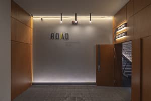 Дизайн-готель Road 8