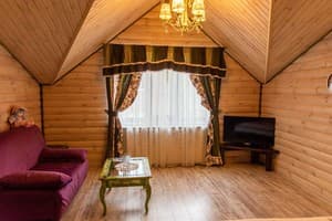 Гостиный двор Добрыня. Люкс трехместный Княжеский 3