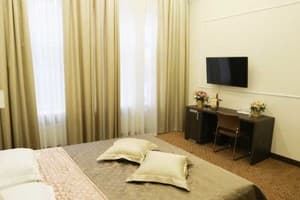 Отель Donald hotel. Люкс двухместный  5