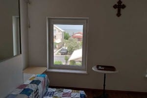 Міні-готель Дружба 598а. Люкс 4-місний 3 поверх без балкона 3/3 4