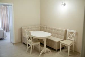 Гостинично-ресторанный комплекс Дубовый гай. Люкс двухместный 104 2