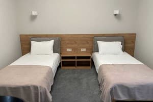 Гостинично-ресторанный комплекс Дубовый гай. Люкс двухместный twin 3