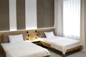 Гостинично-ресторанный комплекс Дубовый гай. Люкс двухместный twin 1