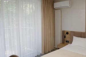 Гостинично-ресторанный комплекс Дубовый гай. Улучшенный двухместный  2