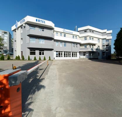 Dynamo Hotel 18