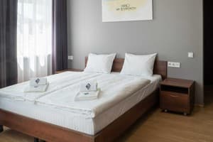 Отель Dynamo Hotel. Стандарт двухместный с балконом 1