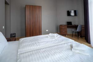 Отель Dynamo Hotel. Стандарт двухместный с балконом 9