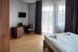 Отель Dynamo Hotel. Стандарт двухместный с балконом 11