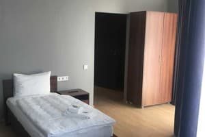 Отель Dynamo Hotel. Стандарт трехместный без балкона 8