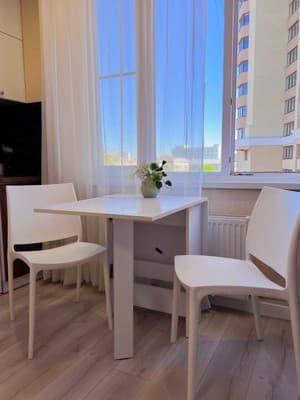 Еко студія на Залізничному вокзалі 15