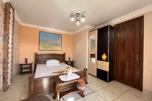 База отдыха Эллада. Комфорт 8-местный  1