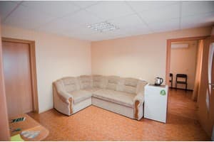 База отдыха Энергостроитель. Комфорт 5-местный трехкомнатный 1