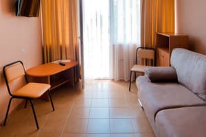 База отдыха Энергостроитель. Полулюкс двухкомнатный 2