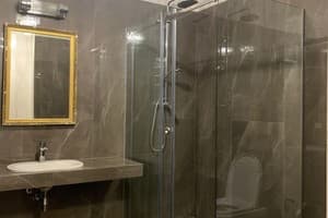 ЭстерХаус 32