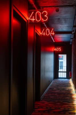 !FEST Hotel Rynok Square 1