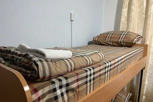 Хостел FOX Hostel Kyiv. Место в общем 4-местном номере  4