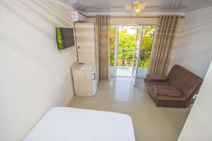 Отель Favourite. Люкс трехместный  1