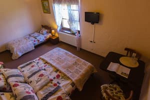 Отель Фазенда на Гончарах ( Fazenda na Goncharakh). Улучшенный трехместный  2