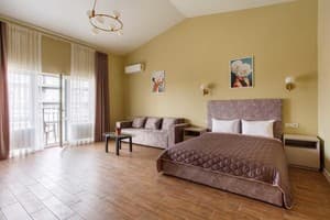 Коттедж Five seasons. Коттедж 6-местный Прекрасная жизнь 2