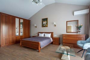 Коттедж Five seasons. Коттедж 8-местный Южная ночь 2