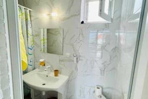 Отель Фонтан. Стандарт двухместный с видом на море 4