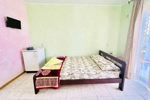 Отель Фонтан. Стандарт трехместный с видом на море 2