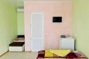 Отель Фонтан. Стандарт трехместный с видом на море 3