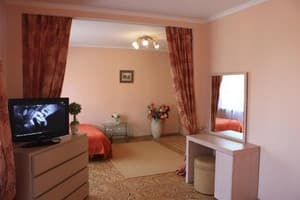 Мини-отель For You. Люкс 4-местный  2