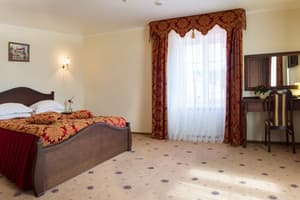 Отель Галицька корона. Люкс двухместный  1