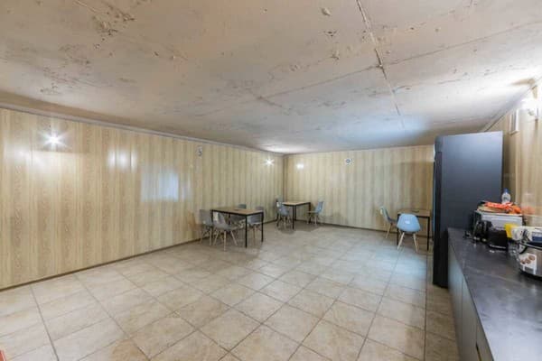 Gar’is hostel Maidan 8