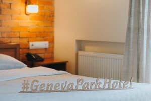 Geneva Park Hotel 10