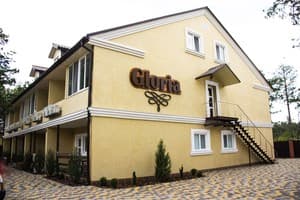 Gloria 13
