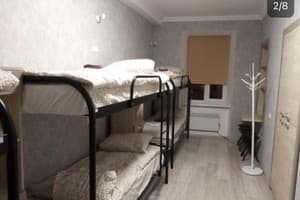 Хостел Гном & Gnome. Место в общем 6-местном номере  1