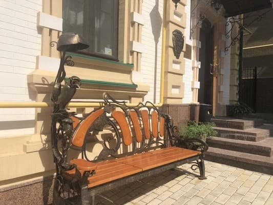 Отель Гончар