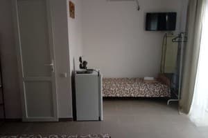 Частный сектор Гостевой дом 1321а. Комфорт 4-местный 5 2