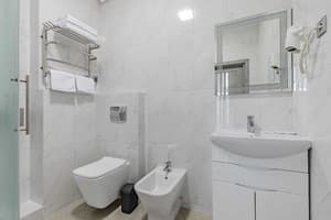 Отель Green Line. Люкс трехместный  8