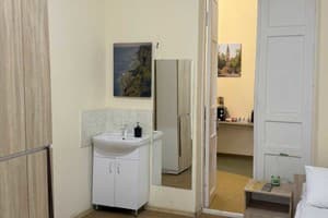 Мини-отель Green Palace Hotel. Стандарт трехместный  3